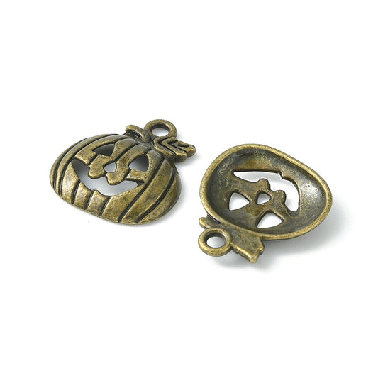 Antique Bronze Pumpkin Charm ? Lead & Cadmium Free | Fall Jewelry Supplies | Halloween Pendant | 18x16mm