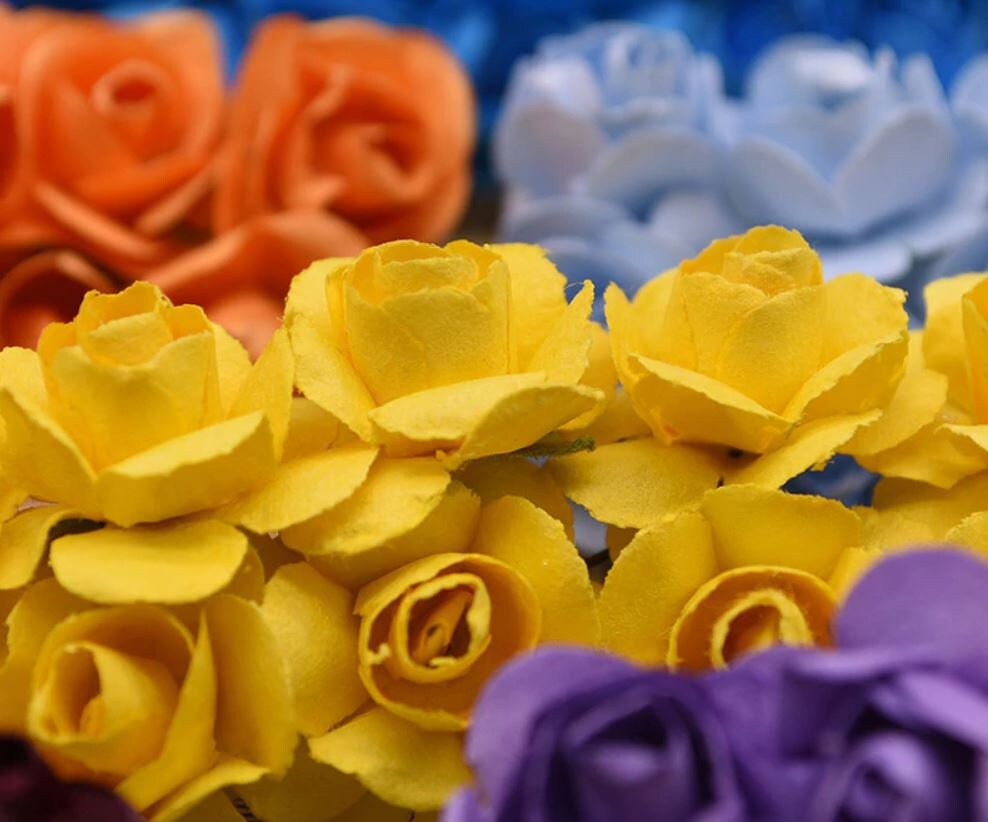 Lavender - Light Purple Mini Paper Flowers - 15mm - Small Paper Roses - Tiny Paper Roses with Stems