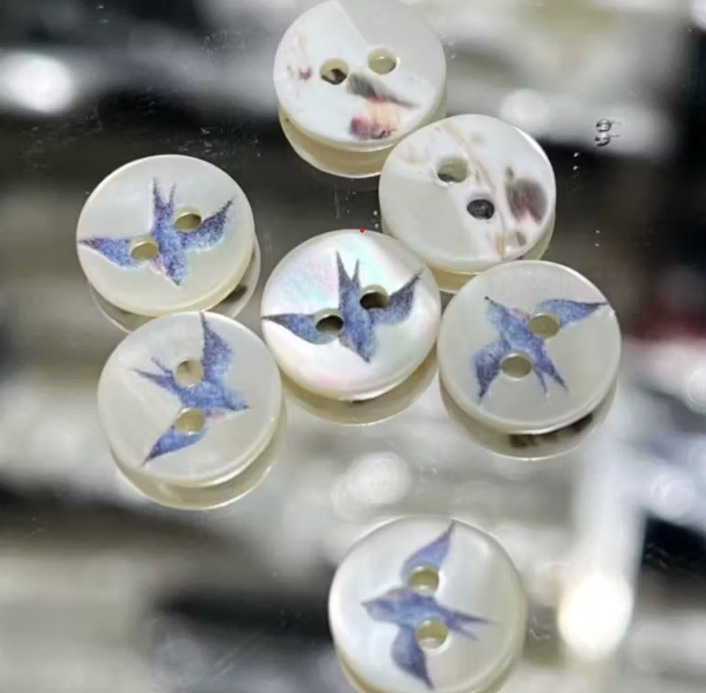 5 White Shell buttons with Blue Bird - 11.5mm -  Mother of Pearl Shell Button  (butt-shl-bluebird-11.5mm-t)) (Copy)